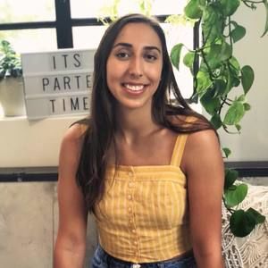 Meet your Posher, Felicity